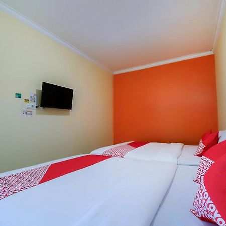 House 140 Hotel Baturetno Екстериор снимка