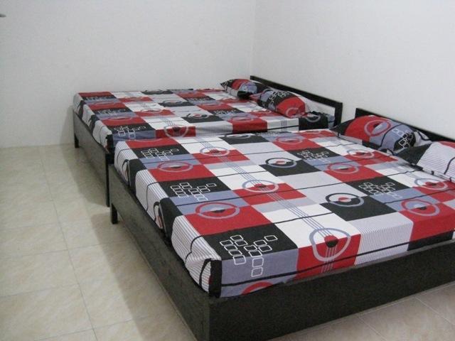 House 140 Hotel Baturetno Стая снимка