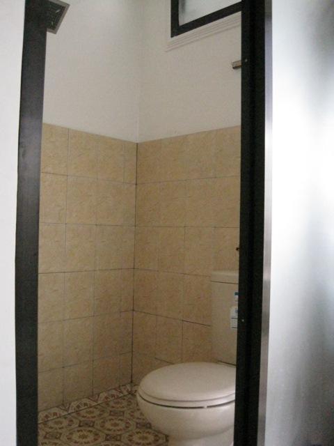 House 140 Hotel Baturetno Стая снимка