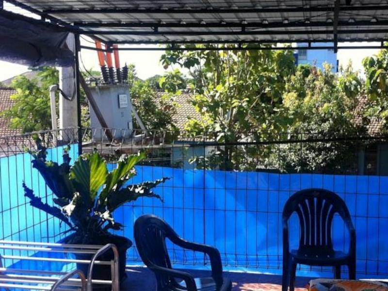 House 140 Hotel Baturetno Екстериор снимка