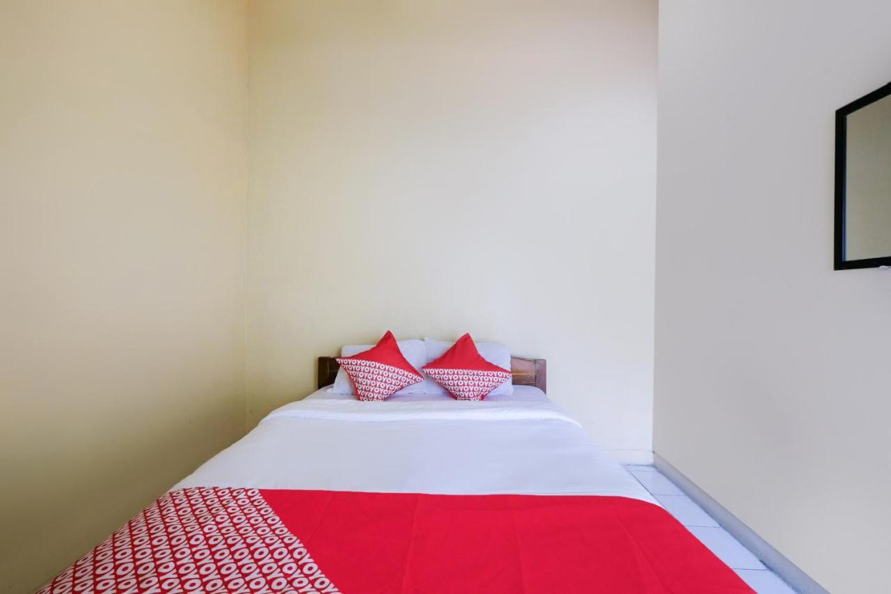 House 140 Hotel Baturetno Екстериор снимка