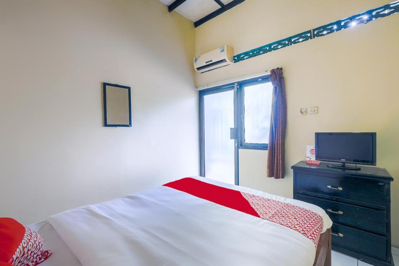House 140 Hotel Baturetno Екстериор снимка