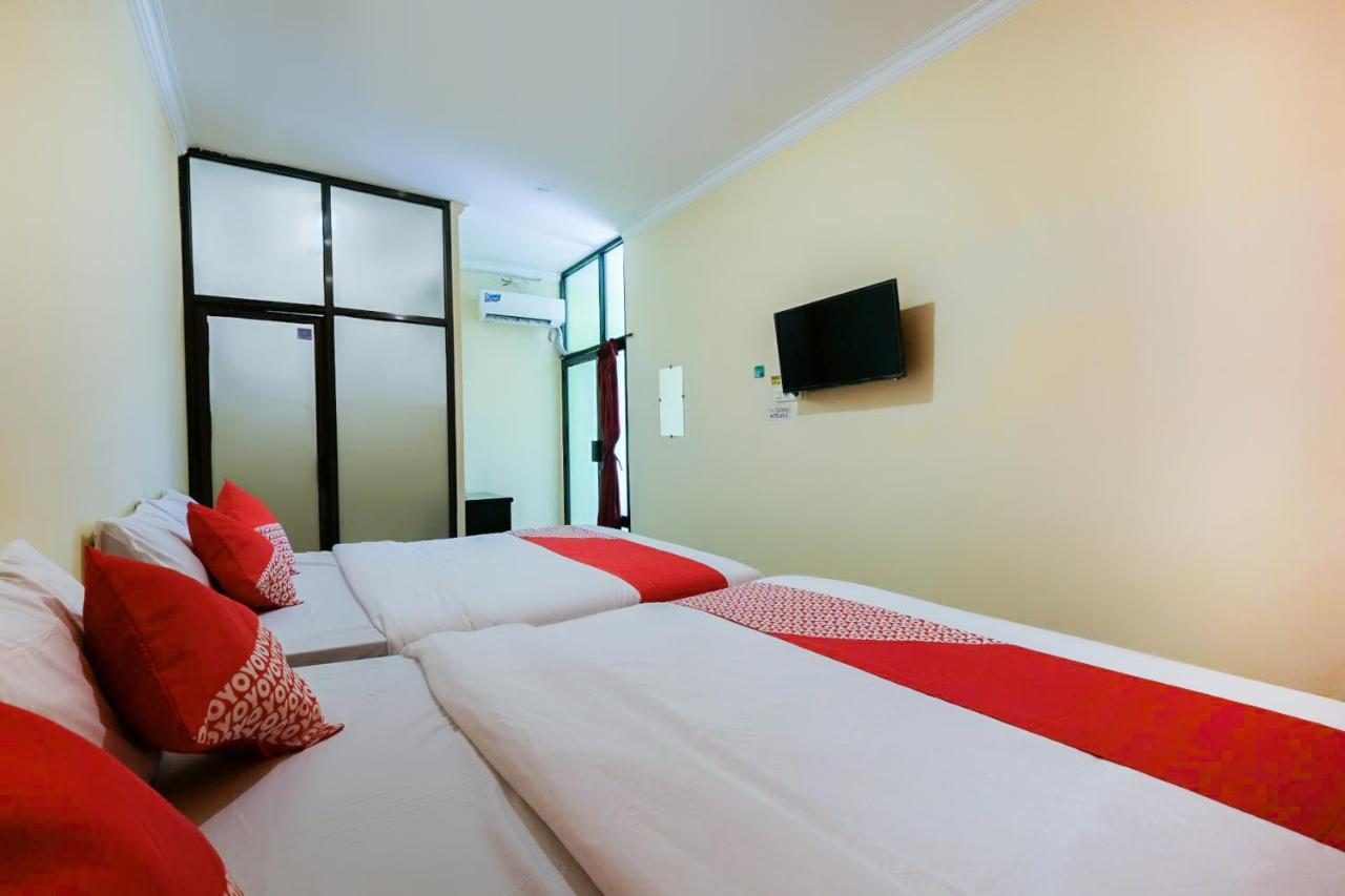 House 140 Hotel Baturetno Екстериор снимка