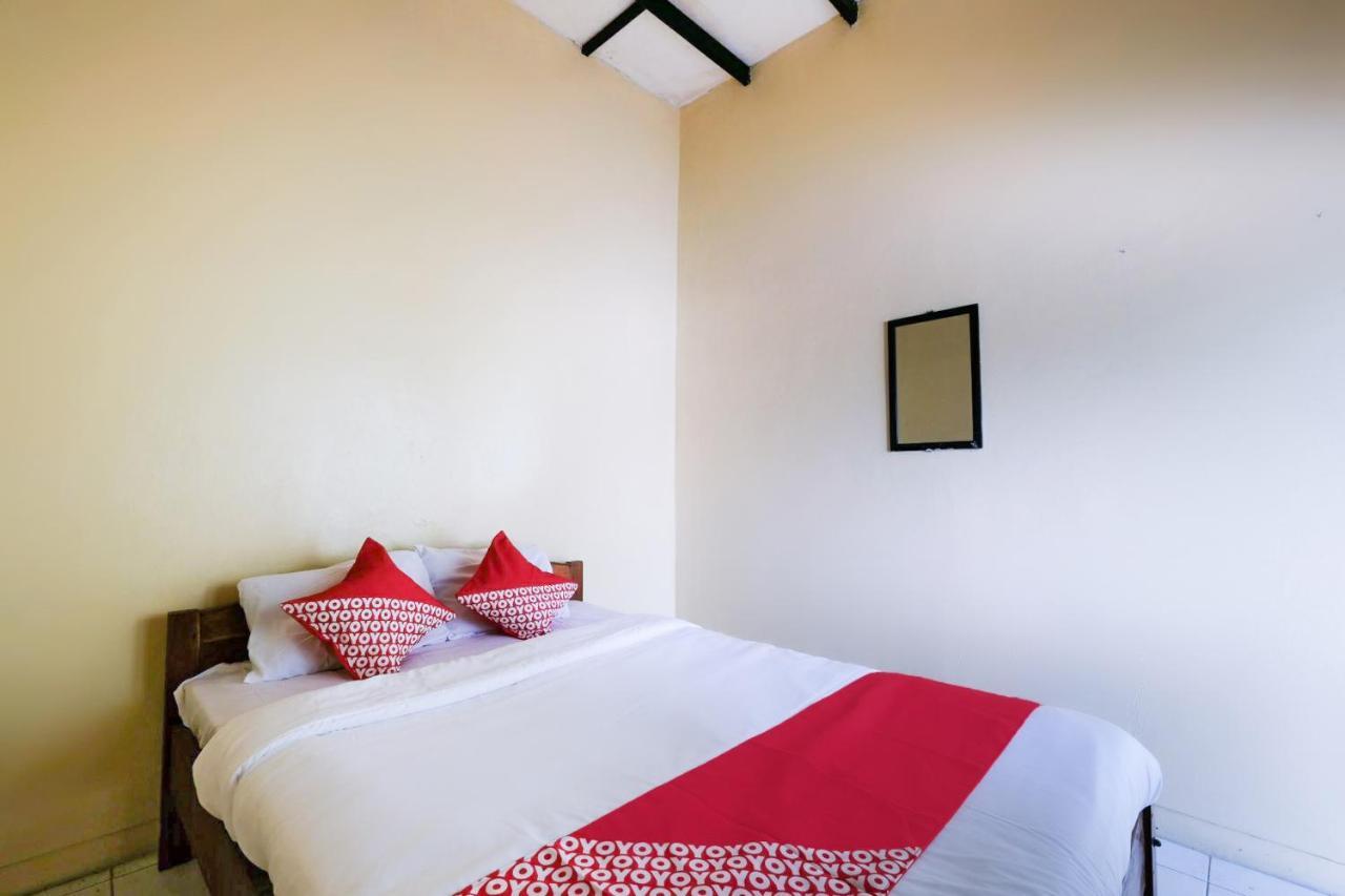 House 140 Hotel Baturetno Екстериор снимка