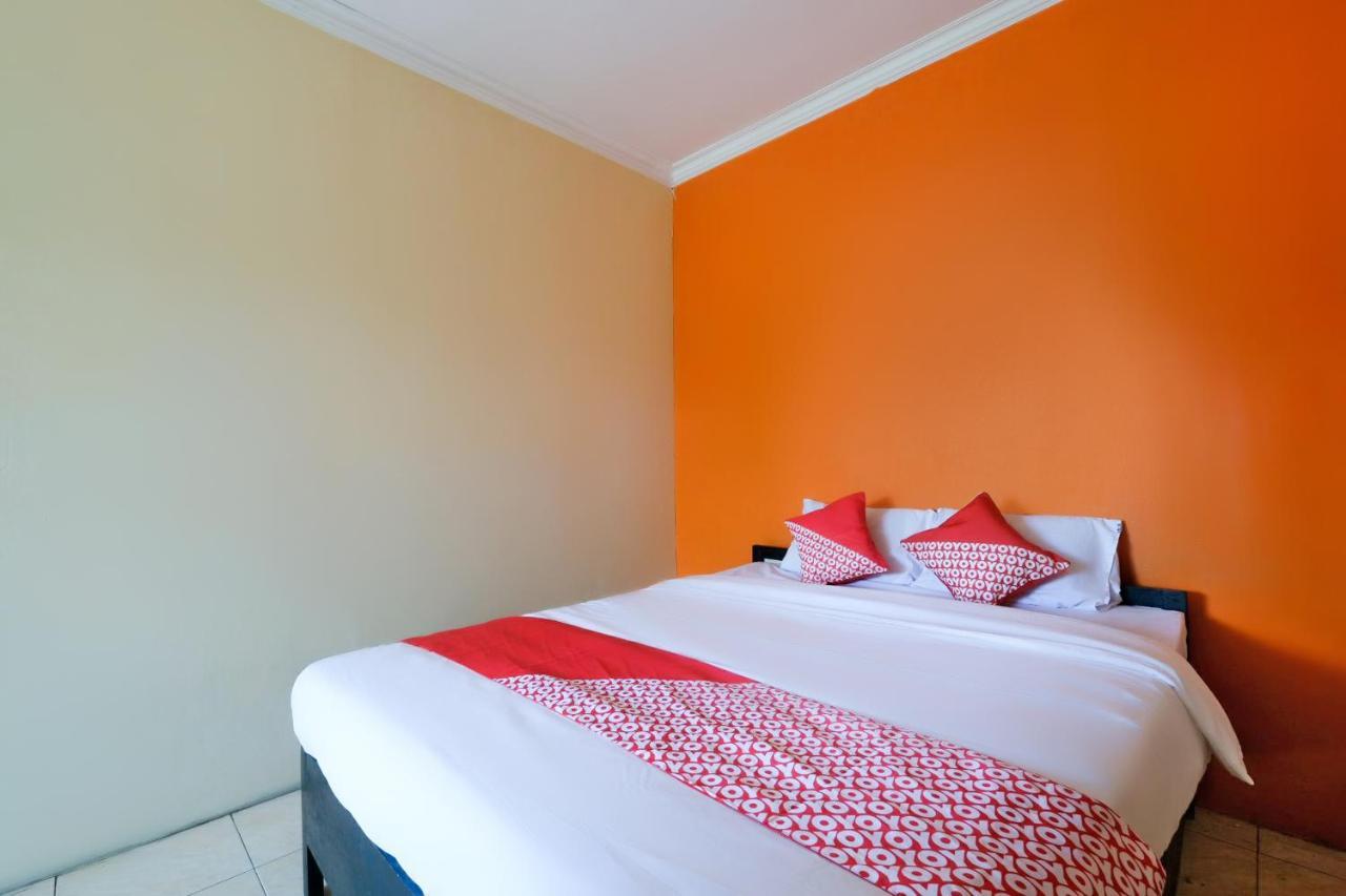 House 140 Hotel Baturetno Екстериор снимка